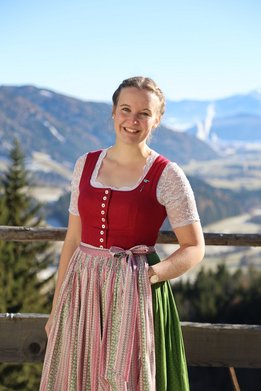 Bezirksleiterin-Stefanie Honis