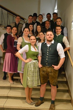 Bezirksbauernball Teil 1