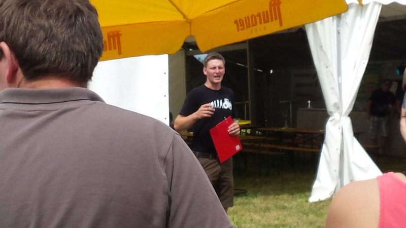 Landesentscheid Sensenmähen 2015