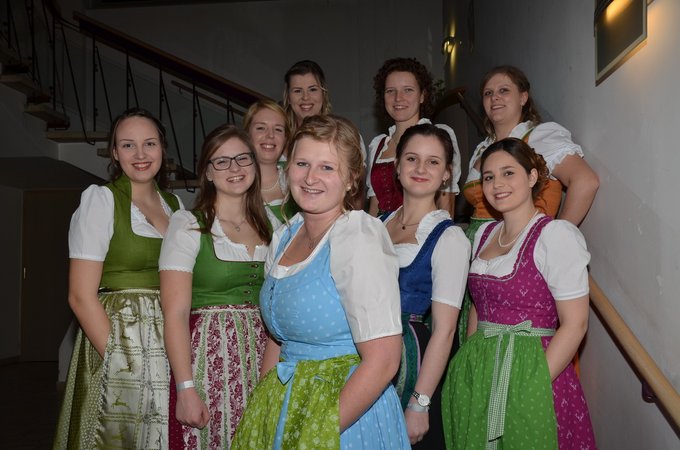 Bezirksbauernball Teil 1